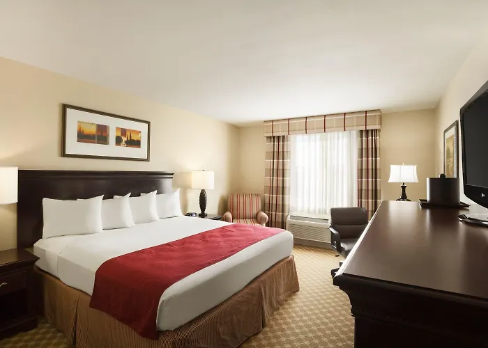 Country & By Radisson, Tulsa, Ok Hotel Tulsa